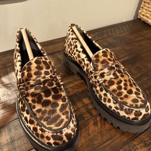 Reformation NWOT cheetah faux fur loafers size 7
